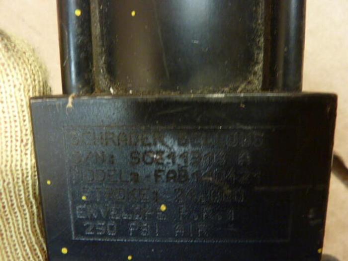Used SCHRADER BELLOWS Cylinder FAB110421 #27293