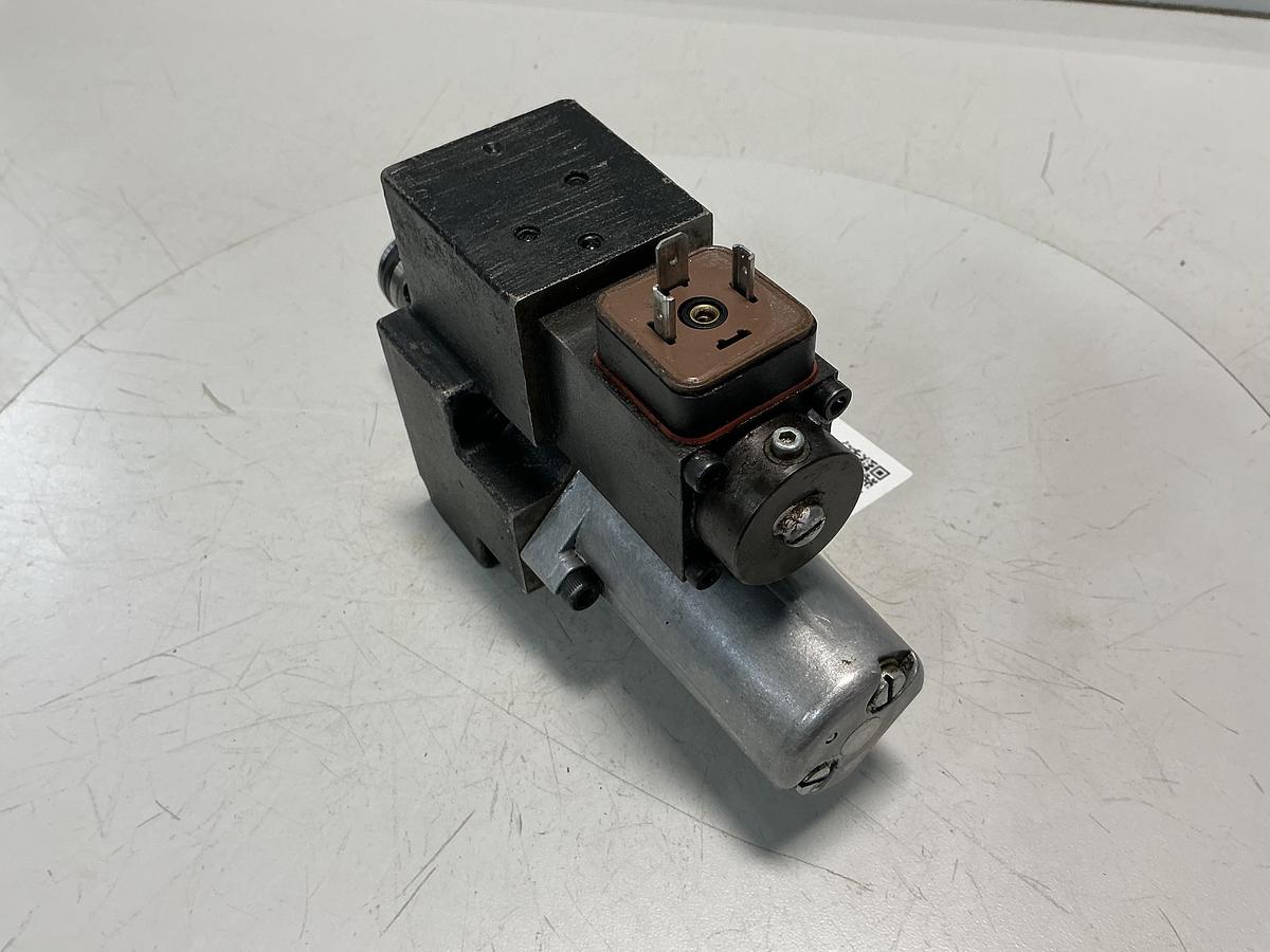 Used VICKERS CVU 16 EFP1 B29 19 31