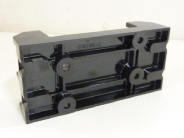 Used MARATHON 30 Amp Fuse Holder 6R30A2B #59239