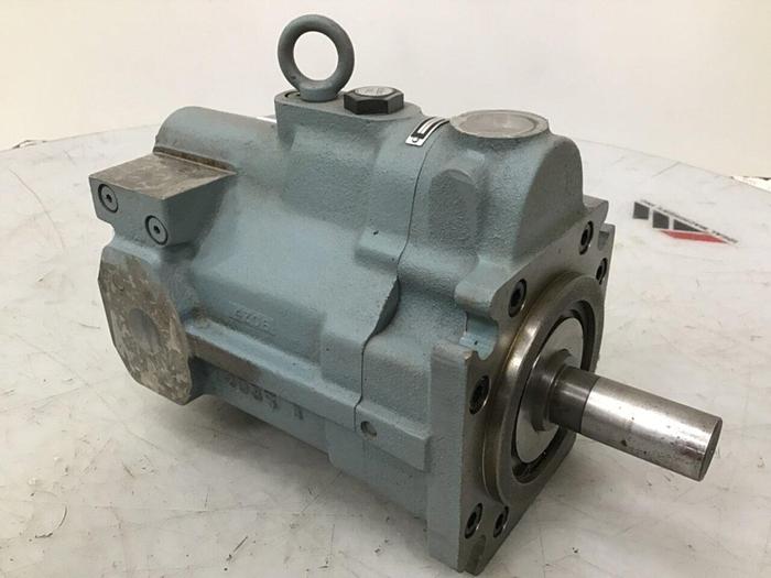 Used NACHI Piston Pump PZE-3B-8-63FR2A-2011C Used