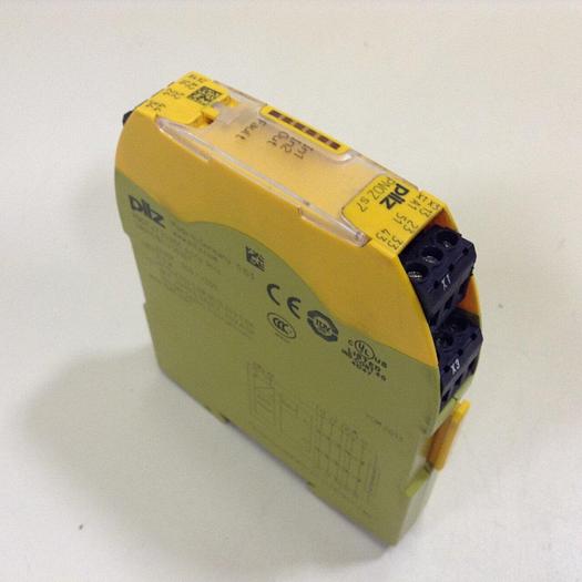 Used PILZ Safety Relay PNOZS724VDC4N/O1N/C #70247