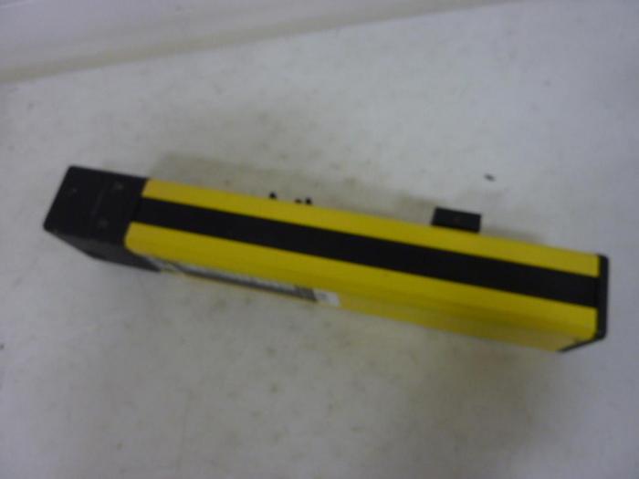 Used SICK OPTIC ELECTRONIC Light Curtain Sender AGSS 450-1111 #51341