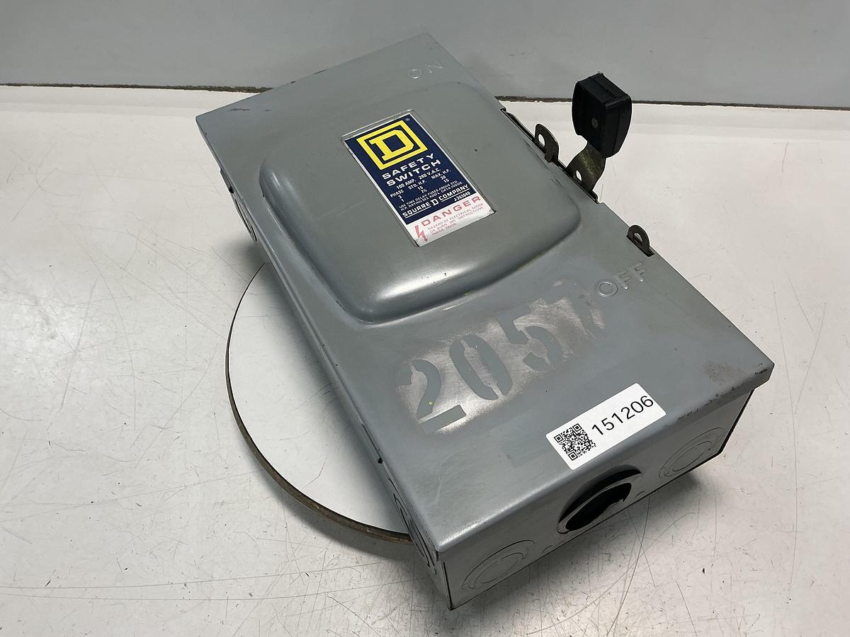 Used SQUARE D D-323N