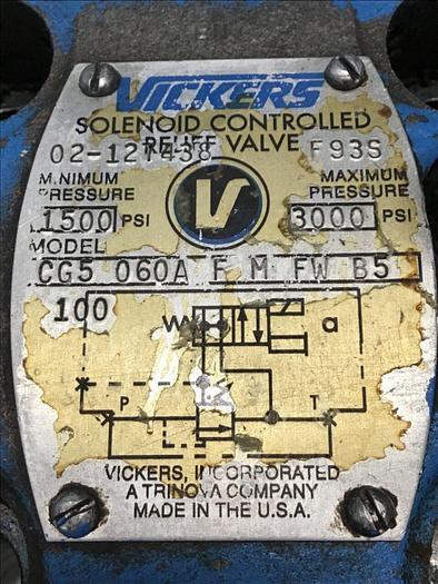 Used VICKERS Solenoid Control Valve CG5060AFMFWB5 Used #135671