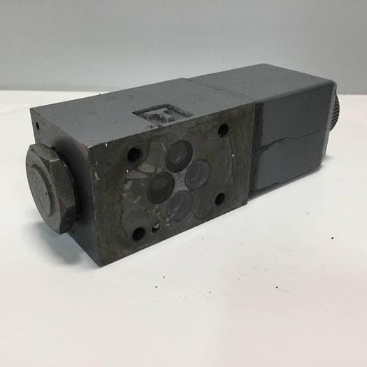 Used VICKERS Directional Hydraulic Valve DG4V322AMUHL760 Used