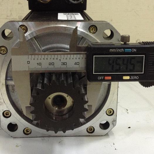 Used PARVEX Brushless Servo Motor LD620ELR0004-7 Used