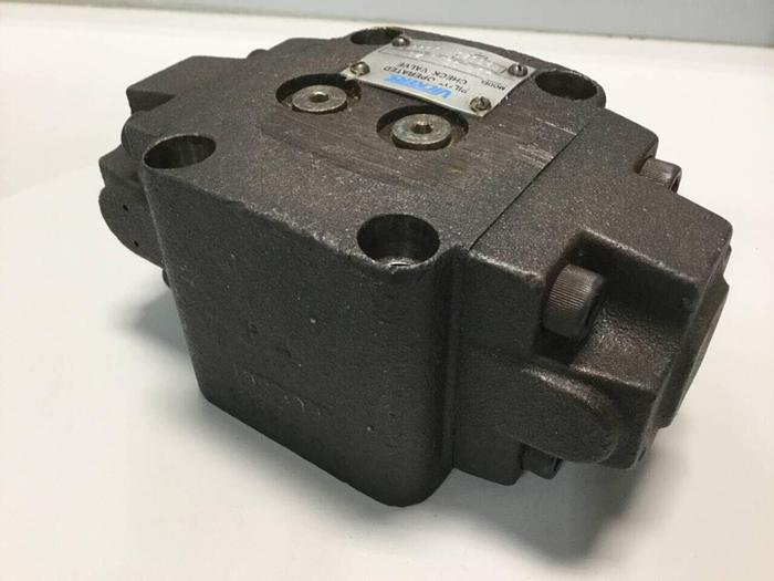 Used VICKERS Pilot Operated Check Valve 4CG061A21 #95888
