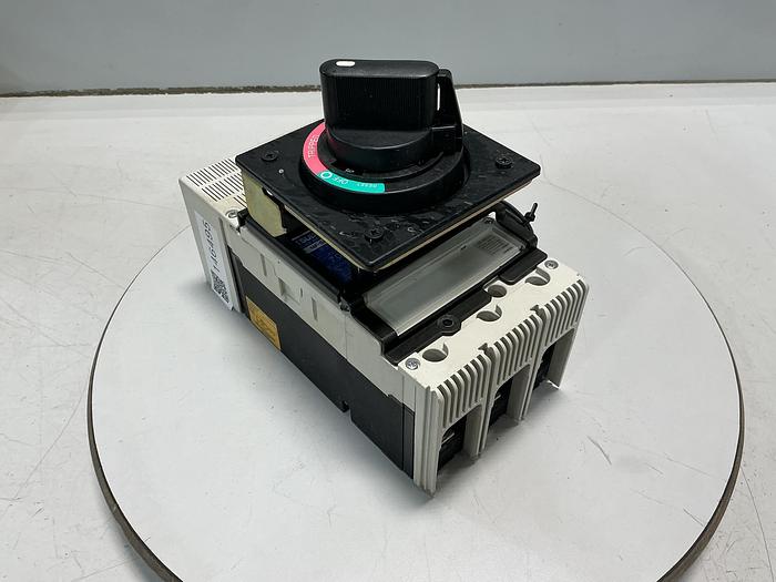 Used MITSUBISHI NF-SFW3070