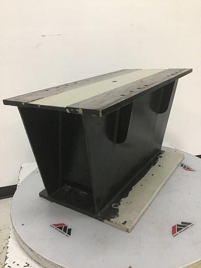 Used SEPRO Robot Stand PIP3051AZ-V / RS #124592