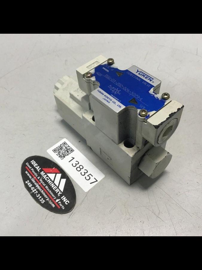 Used YUKEN Valve DSG-01-2B2-D24-5079-L USED