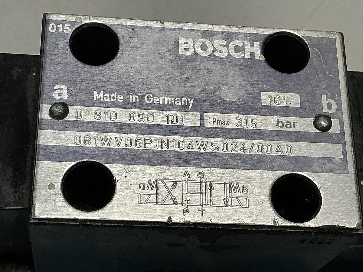 Used BOSCH 0 810 090 101