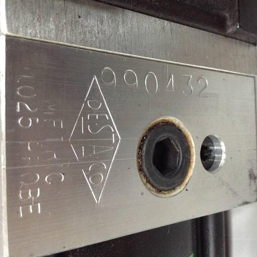 Used DESTACO Pneumatic Hold Clamp 991PMAL-043M-90A-37-11-DS #90051