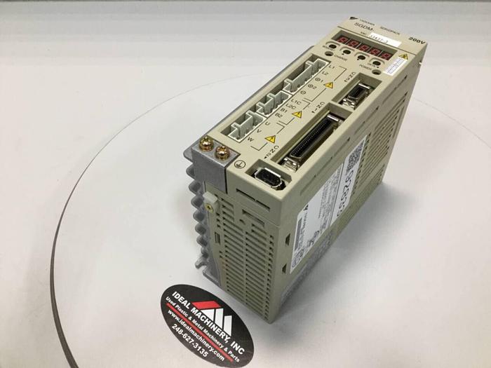 Used YASKAWA Servo Drive SGDM-04ADAY360 #92834