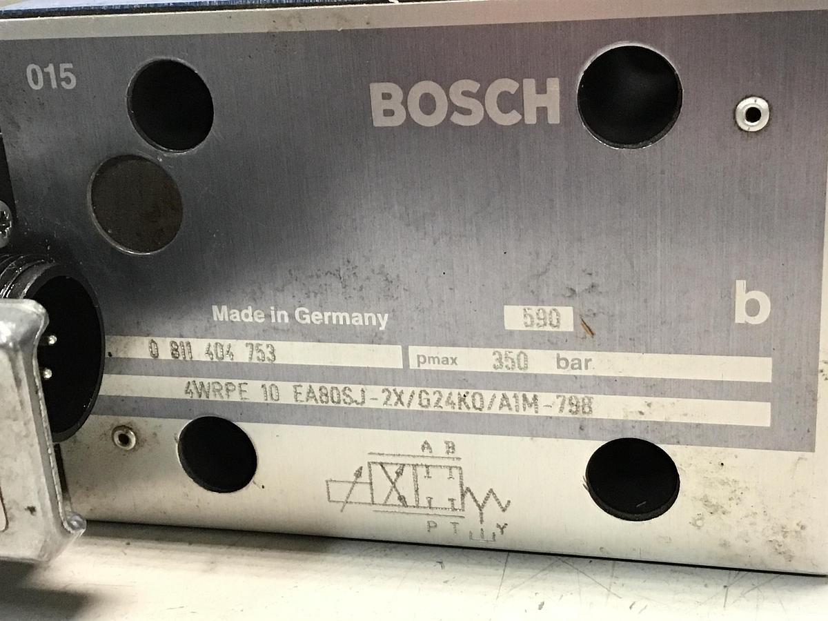 Used BOSCH 4WRPE  10 EA80SJ-2X/G24K0/A1M-798 SERVO VALVE USED #135534