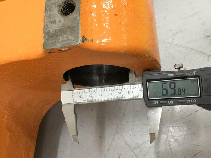 Used CINCINNATI MILACRON Crosshead 5022211 Used