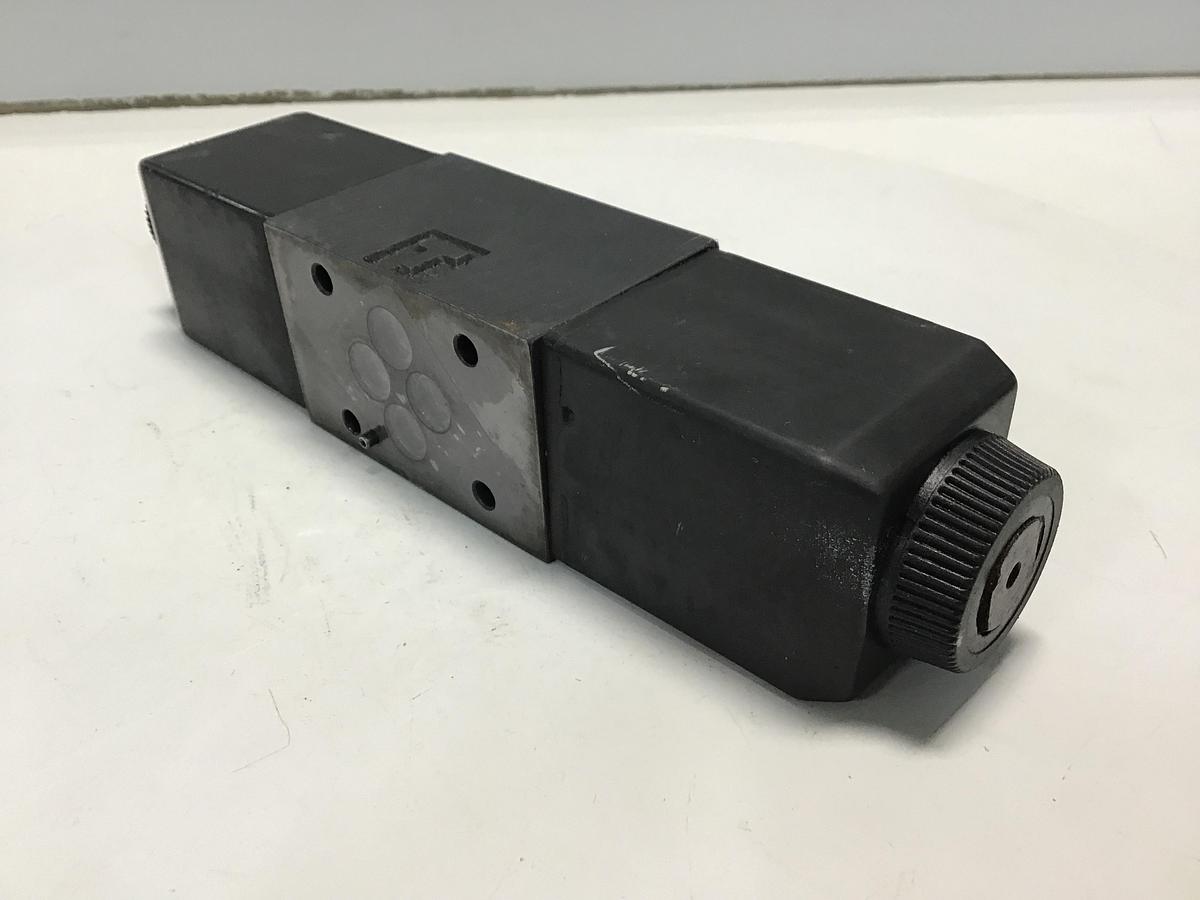 Used VICKERS KDG4V-3S-2C19S-M-U-H5-60 Valve Used # 145606