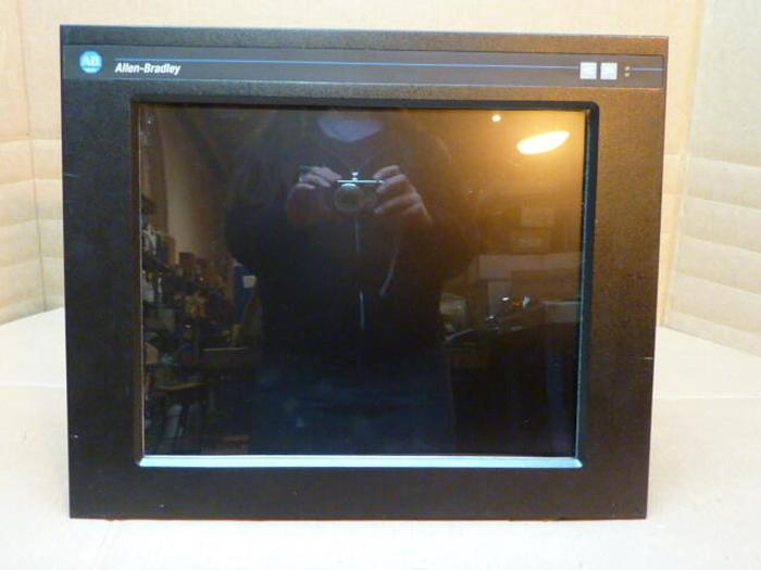 Used ALLEN BRADLEY Flat Panel Monitor 6185-DAZAAZZ SER A Used