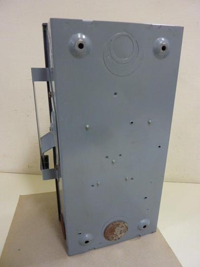 Used SQUARE D 100 Amp Safety Switch D323N #65437