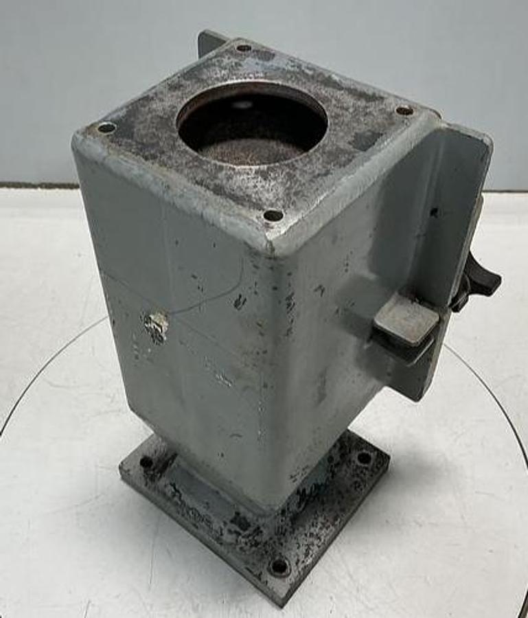 Used METAL KATCHER  NO MODEL / NO TAG