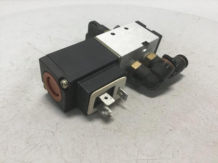 Used KOGANEI Air Valve 100-4E1-39-SR #124277