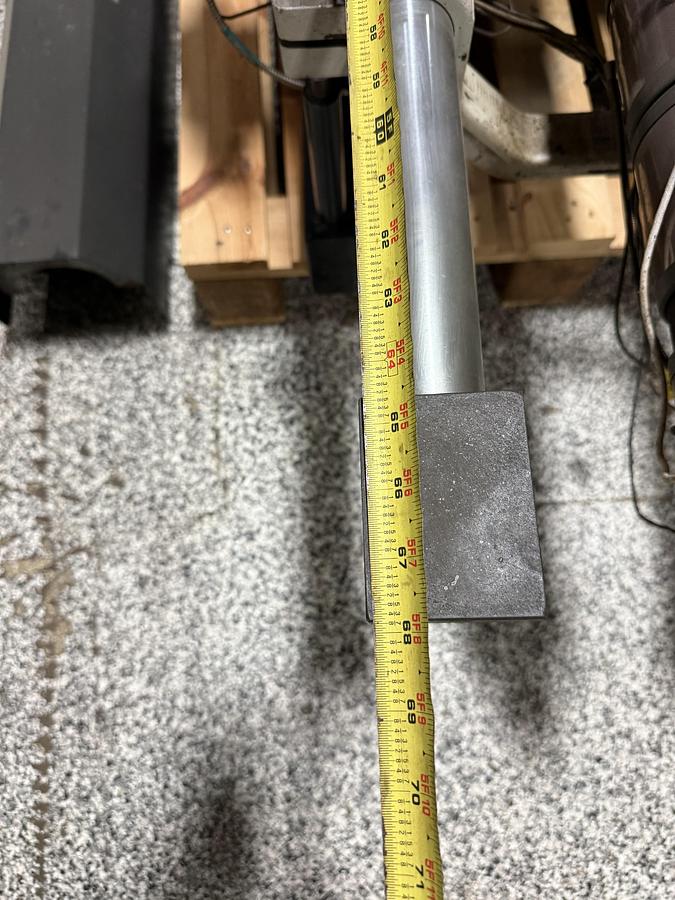 Used MILACRON 3.51 Oz Injection Unit VV55-3.51 / IU Used