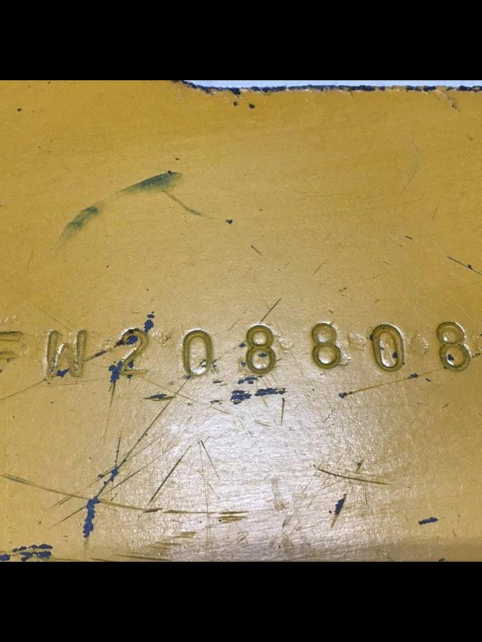 Used METAL FABRICATOR Leveling Mount Pad 8.5 Inch FW2088080 USED #122752