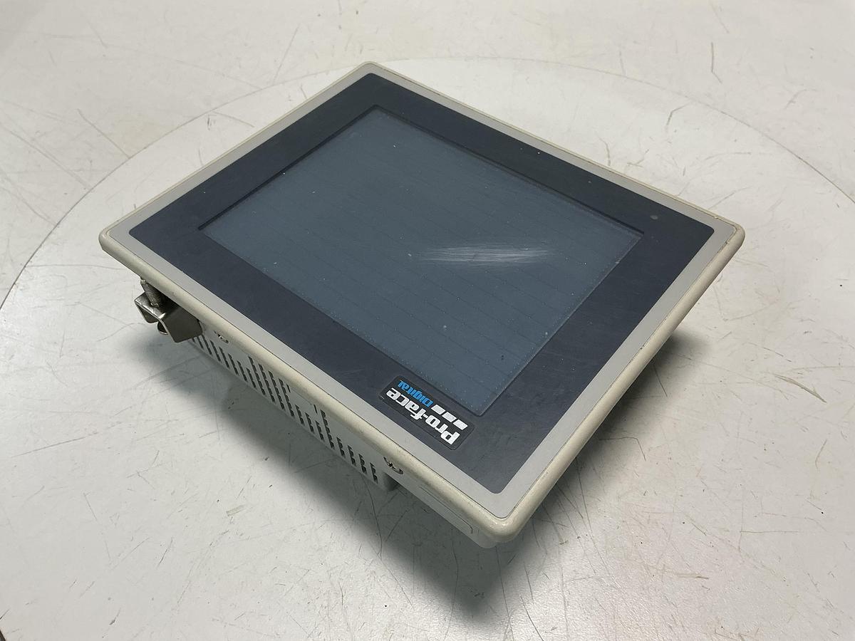 Used PRO-FACE 2880011-02