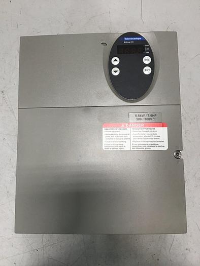 Used TELEMECANIQUE Inverter ATV31HU55N4 #144462