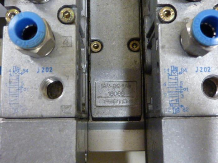 Used FESTO Control Block / Valve Terminal IFB8-02 #52811