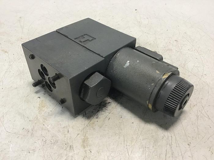 Used VICKERS Valve DG4V3S2AMUHL760EN490 Used #143812