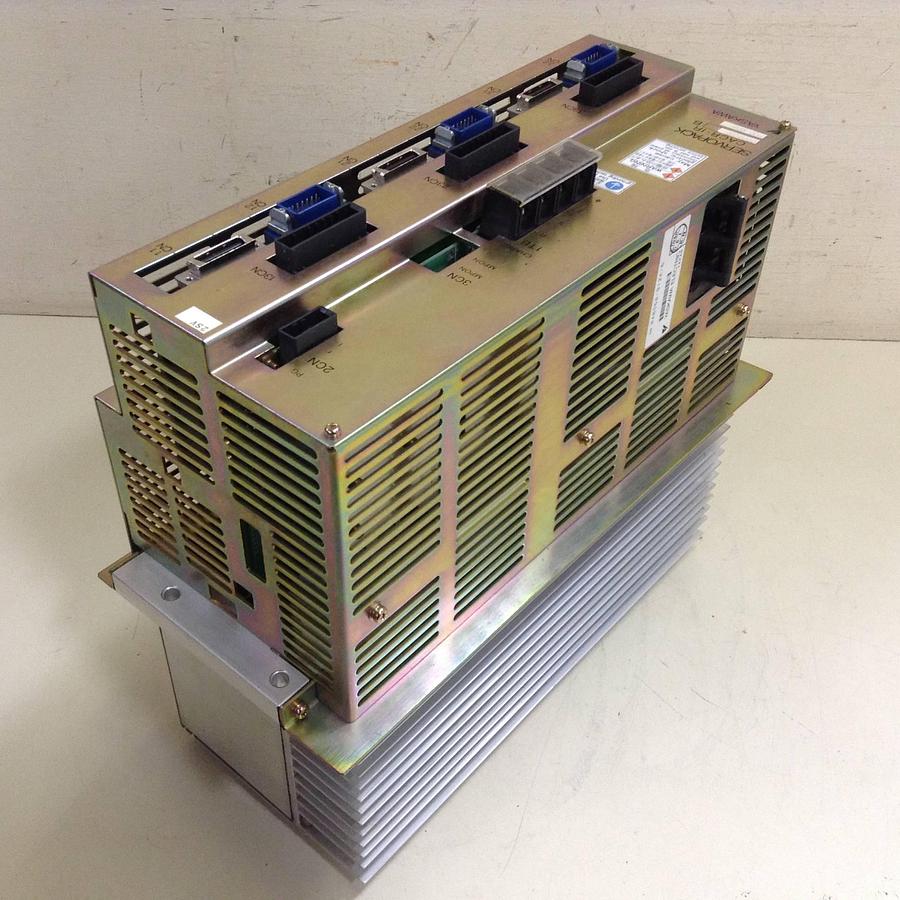 Used YASKAWA Servopack CACR-IR020202F Used