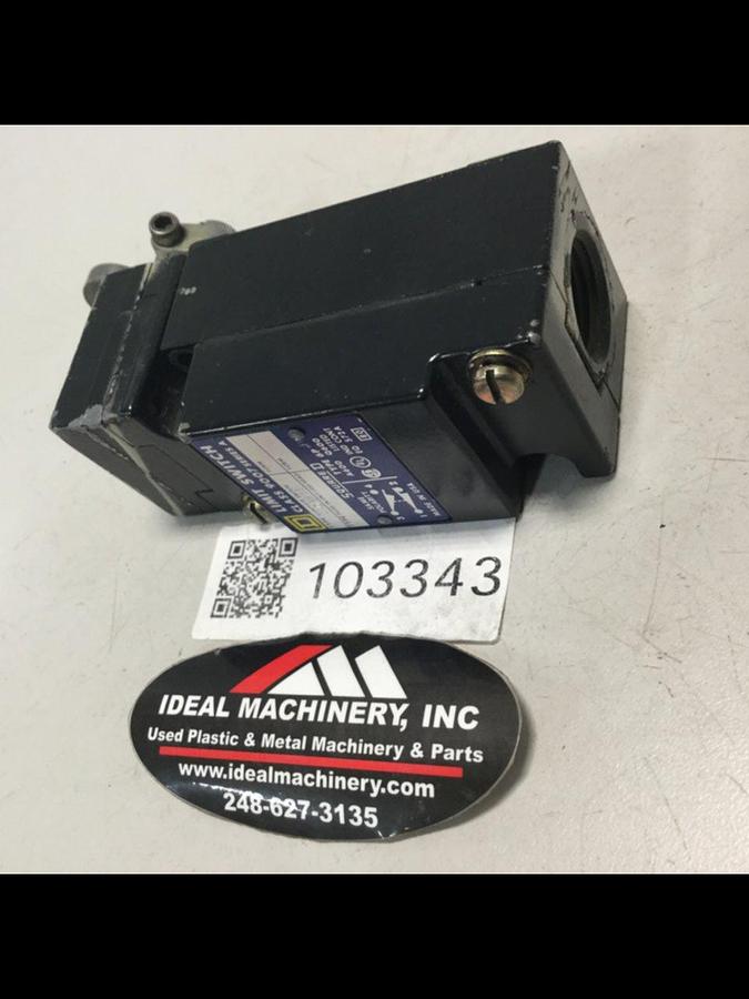 Used SQUARE D Limit Switch 9007AEQ2699 Used