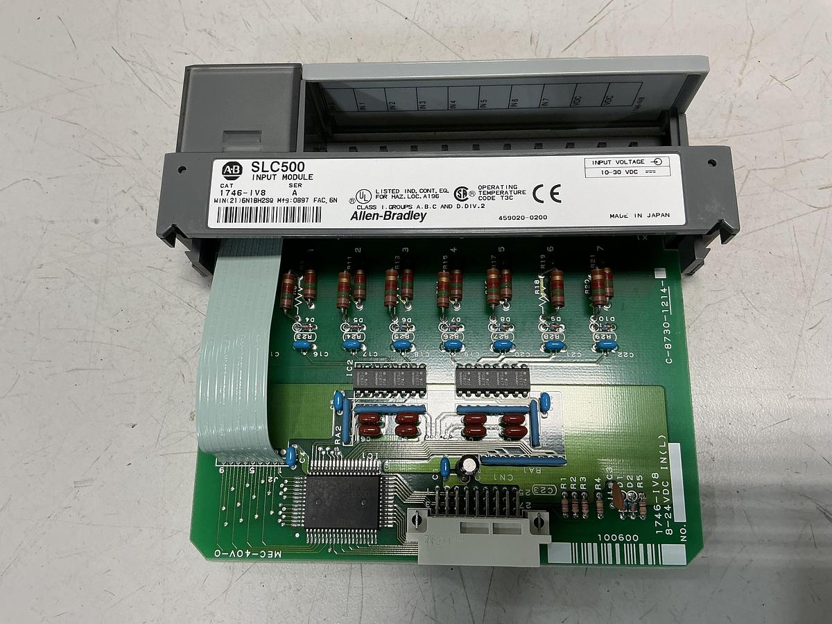 Used ALLEN BRADLEY 1747-L20A / 1746-A2 Power Supply & Rack USED #150827