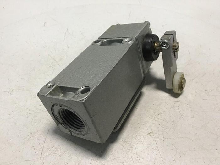 Used TELEMECANIQUE Limit Switch C3JK06 #121449