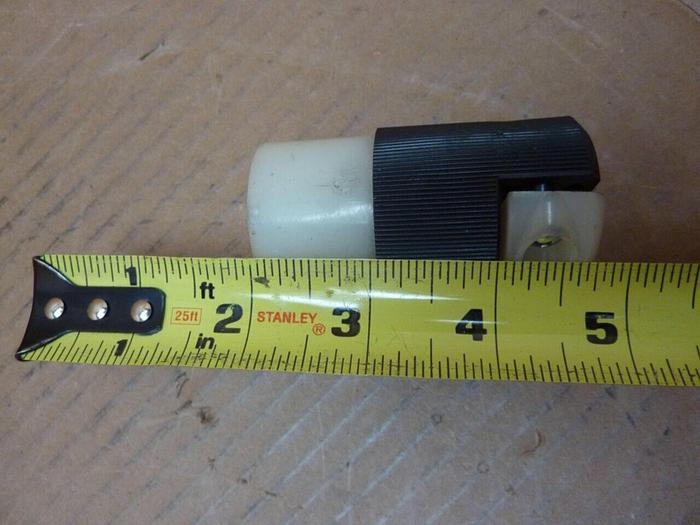 HUBBELL Connector Body HBL7464V #23374