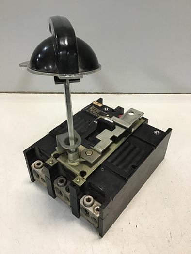 Used GENERAL ELECTRIC / GE 400 Amp Circuit Breaker TJJ436400 #135394