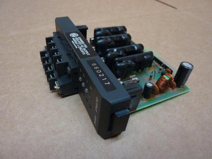 Used GENERAL ELECTRIC / GE AC Output Module IC610MDL176A #27647