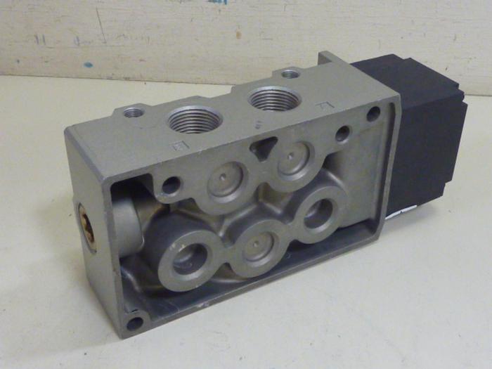 Used SMC Solenoid Valve US4486 #66734