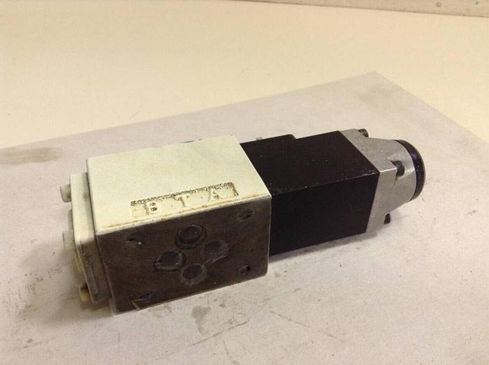 Used REXROTH Valve 3WE6A51AG24NZ4V #68335