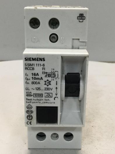 Used SIEMENS 16 Amp Circuit Breaker 5SM1 111-6 #104756