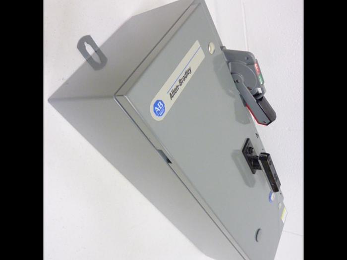 ALLEN BRADLEY Reversing Motor Starter Size 0 506X-ADB-6P-24R #46006