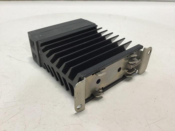 Used CONTINENTAL INDUSTRIES Solid State Relay RSDA-660-25-1DE #134748