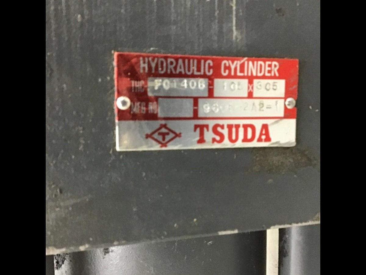 Used TSUDA Clamp Cylinder FC140-B-1.05X305 Used