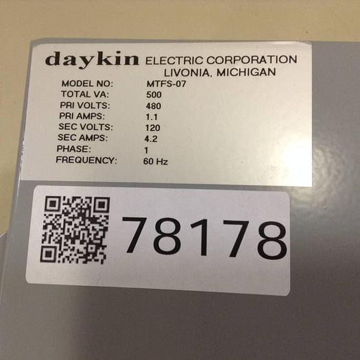 Used DAYKIN 0.5 kVA Transformer Disconnect MTFS-07 #78182