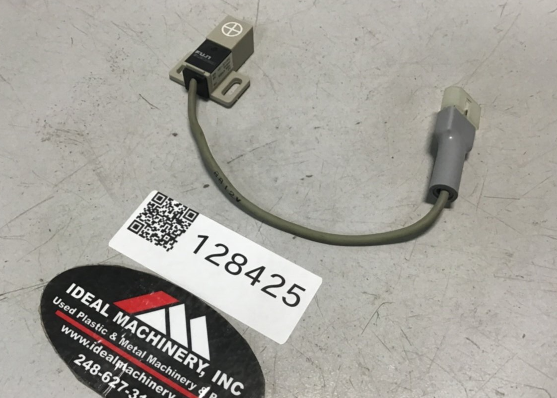 Used FUJI ELECTRIC Proximity Switch PE-B4D3 USED