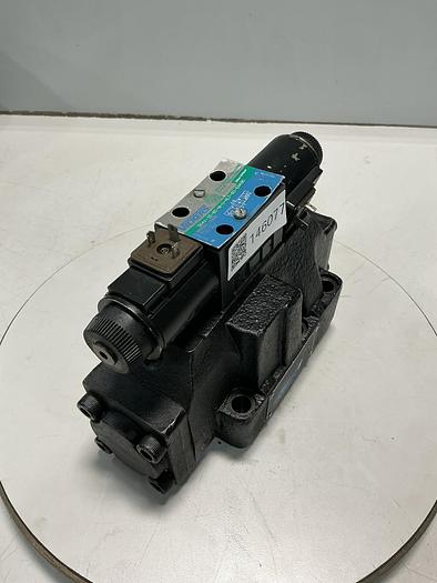 Used VICKERS DG4V-3S-6C-M-U-HL7-60-EN490