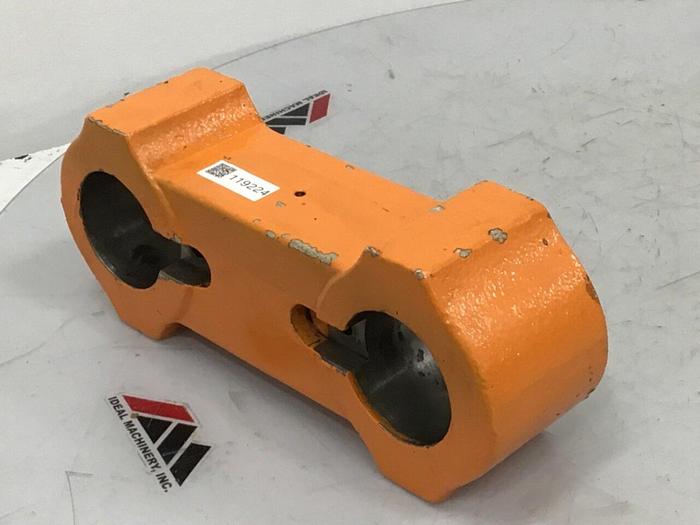 Used CINCINNATI MILACRON Toggle Link VT220-17 / TL Used