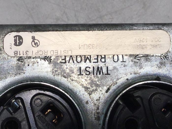 Used THOMAS & BETTS Core Pull Receptacle Duplex 8733U-1 USED