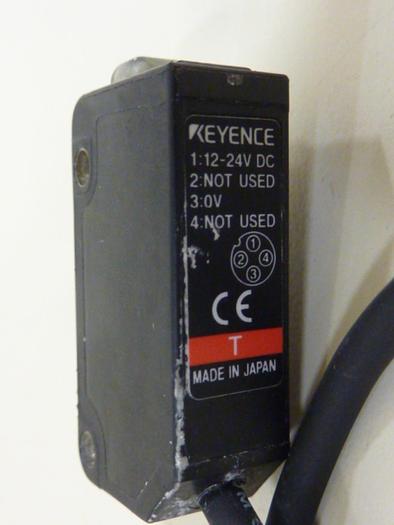 Used KEYENCE CORP Photoelectric Sensor PZ-M53 #58324