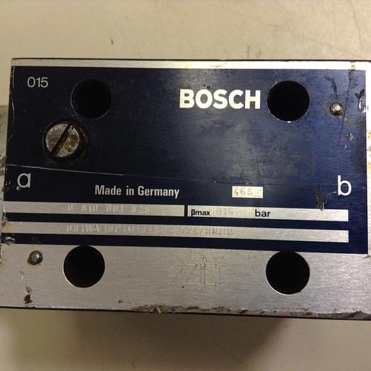 Used BOSCH Hydraulic Valve 0 810 001 825 #72603